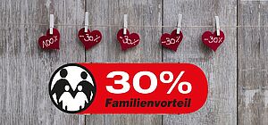 Holzwand mit Herzen Aufschrift 100% dann 30 %